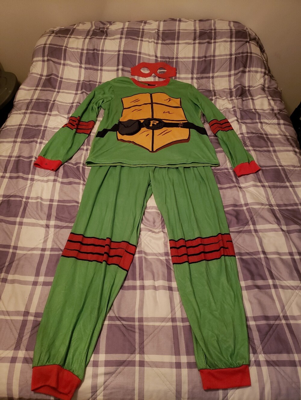 🥷 Teenage Mutant Ninja Turtles Pajamas 🥷 - Picture 2 of 10